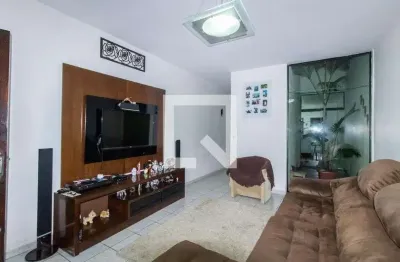 Casa com 4 quartos à venda na Rua Geraldo Silvani, --, Vila Carmosina, São Paulo