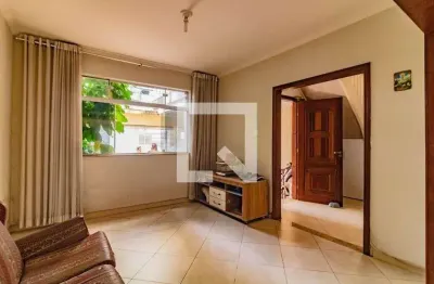 Casa com 2 quartos à venda na Alameda das Boninas, --, Chácara Inglesa, São Paulo