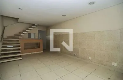 Casa com 2 quartos à venda na Rua Pio XI, --, Alto da Lapa, São Paulo