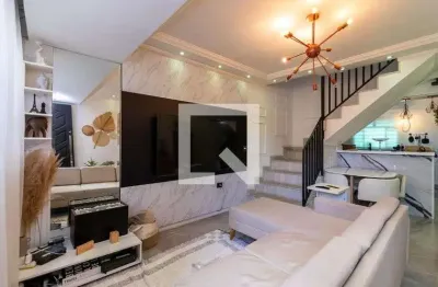 Casa com 2 quartos à venda na Rua Vinte e Oito de Janeiro, --, Vila Dionisia, São Paulo