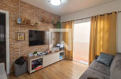 Casa com 2 quartos à venda na Rua Doutor Miguel Coutinho, --, Vila Liviero, São Paulo