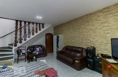 Casa com 6 quartos à venda na Rua dos Ferreiras, --, Cangaíba, São Paulo