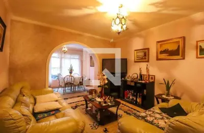 Casa com 3 quartos à venda na Rua Áurea Batista dos Santos, --, Vila Sônia, São Paulo