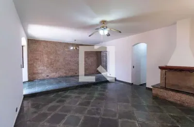 Casa com 5 quartos à venda na Rua Vera, --, Vila Ré, São Paulo