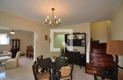 Casa com 3 quartos à venda na Rua Octacílio Celestino Gallo, --, Taboão, São Bernardo do Campo