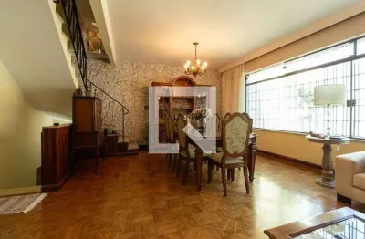 Casa com 4 quartos à venda na Rua Caetano de Oliveira, --, Cambuci, São Paulo