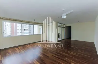 Lindo apartamento para locação no itaim bibi - com 3 dorm, sendo 1 suíte, 2 vagas em 160m².   tudo neste apartamento impressiona: os ambientes amplos,