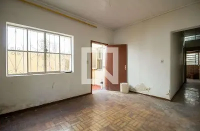 Casa com 2 quartos à venda na Rua José Bento, --, Cambuci, São Paulo
