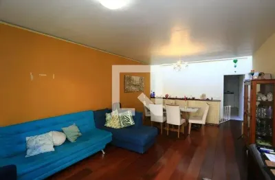 Casa com 3 quartos à venda na Rua Itapacurai, --, Panamby, São Paulo