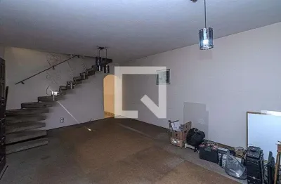 Casa com 3 quartos à venda na Avenida General Leite de Castro, --, Jardim Santa Emília, São Paulo