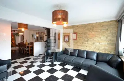 Casa com 4 quartos à venda na Rua Doutor Dolzani, --, Cambuci, São Paulo