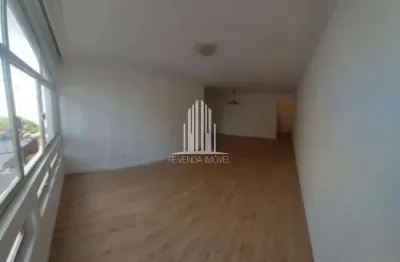 Apartamento de luxo para locação no coração de são paulo - jardim europa: 2 quartos, 1 suíte, 1 sala, 2 banheiros, 1 vaga, 135m².