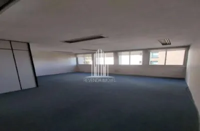 Conjunto comercial de alto padrão no itaim bibi: sala ampla, banheiro e vaga de garagem! venha conferir!