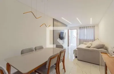 Casa com 3 quartos à venda na Rua Enéas de Barros, --, Vila Ré, São Paulo