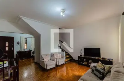 Casa com 3 quartos à venda na Rua Pereira Caldas, --, Cambuci, São Paulo