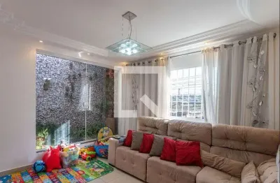 Casa com 3 quartos à venda na Rua Lima Barreto, --, Campanário, Diadema