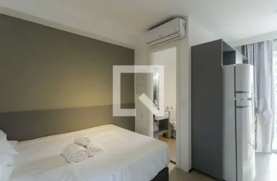 Kitnet / Stúdio à venda na Avenida dos Imarés, --, Moema, São Paulo