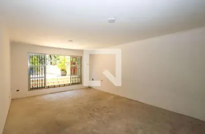 Casa com 3 quartos à venda na Rua Bernardino de Aguiar, --, Jardim Santa Emília, São Paulo