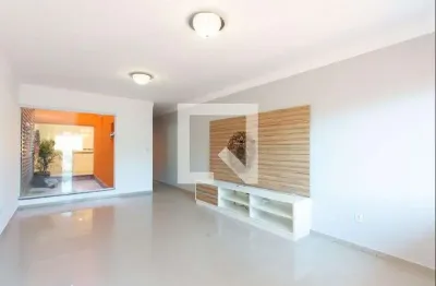 Casa com 3 quartos à venda na Rua João Soromenho, --, Vila Carmosina, São Paulo