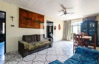 Casa com 3 quartos à venda na Rua Antônio da Mata Júnior, --, Jardim São Luís, São Paulo