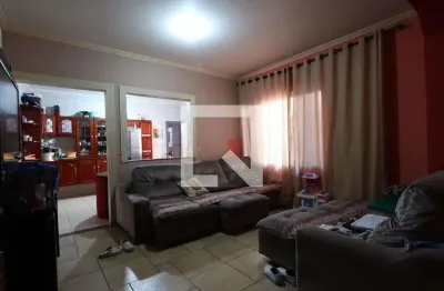 Casa com 3 quartos à venda na Rua Irmão Leão Criveller, --, Sapopemba, São Paulo