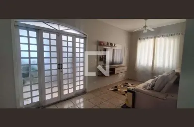 Casa com 3 quartos à venda na Rua Tietê, --, Rudge Ramos, São Bernardo do Campo