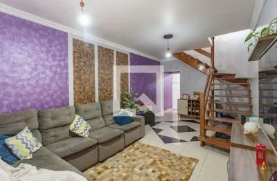 Casa com 3 quartos à venda na Rua das Limeiras, --, Taboão, Diadema