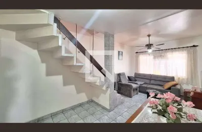 Casa com 3 quartos à venda na Rua Francisco Luís de Souza Júnior, --, Água Branca, São Paulo