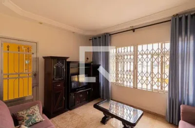 Casa com 5 quartos à venda na Rua Tucumã, --, Cangaíba, São Paulo