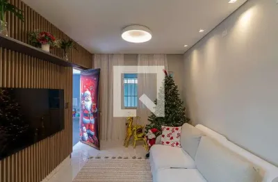 Casa com 3 quartos à venda na Rua das Bromélias, --, Ponte Rasa, São Paulo