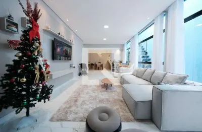 Casa com 3 quartos à venda na Rua Antônio Paulo de Almeida Prado, --, Ponte Rasa, São Paulo