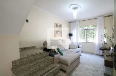 Casa com 2 quartos à venda na Rua Luísa, --, Nova Gerti, São Caetano do Sul