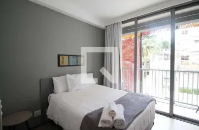 Kitnet / Stúdio à venda na Avenida dos Imarés, --, Moema, São Paulo