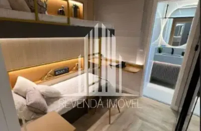 Apartamento à venda em Santo André-SP, Vila Alzira: 2 quartos, 2 suítes, 1 banheiro, 1 vaga de garagem. Venha conhecer!