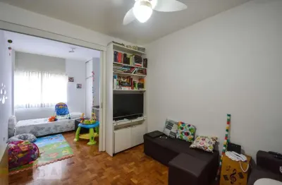 Apartamento com 2 quartos à venda na Rua Heitor Penteado, --, Vila Madalena, São Paulo