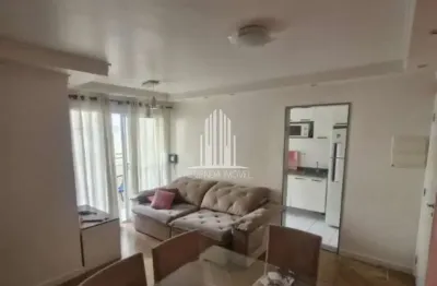 Apartamento de 2 quartos no Sítio da Figueira, São Paulo-SP: 55m², reformado, com varandas envidraçadas e área de lazer completa!