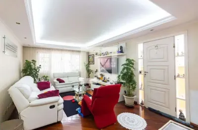 Casa com 4 quartos à venda na Rua Atília Delbon Biscuola, --, Centro, Osasco