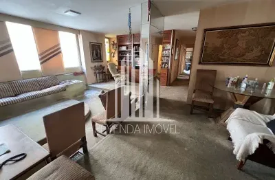 Apartamento à Venda em São Paulo-SP, Santa Cecília: 03 Quartos, 1 Suíte, 3 Salas, 4 Banheiros, 2 Vagas de Garagem, 130m².