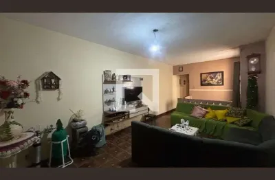 Casa com 3 quartos à venda na Rua Birigui, --, Cidade São Jorge, Santo André