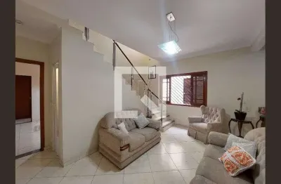 Casa com 3 quartos à venda na Rua Juvenil, --, Jardim Marajoara, São Paulo