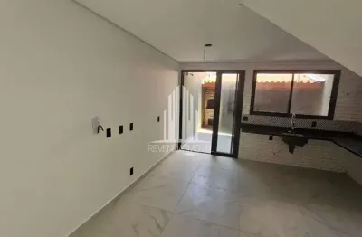 Imperdível oportunidade: Casa à venda em São Paulo-SP, Vila Romano, com 3 quartos, 3 suítes, 2 salas, 4 banheiros, 2 vagas, 147m².