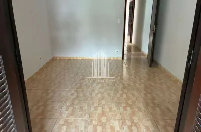 Casa de alto padrão com 4 quartos e 220m² no Jardim Esmeralda, São Paulo-SP: confira já!