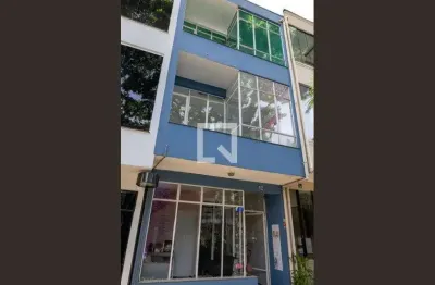 Kitnet / Stúdio à venda na Calçada das Tulipas, --, Alphaville, Barueri