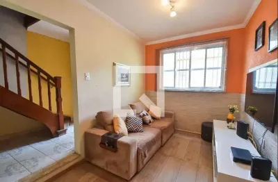 Casa com 3 quartos à venda na Rua Félix Pola, --, Cambuci, São Paulo