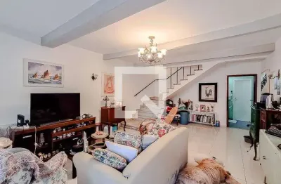 Casa com 3 quartos à venda na Rua Moreira e Costa, --, Ipiranga, São Paulo