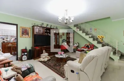 Casa com 3 quartos à venda na Rua Altinópolis, --, Água Fria, São Paulo