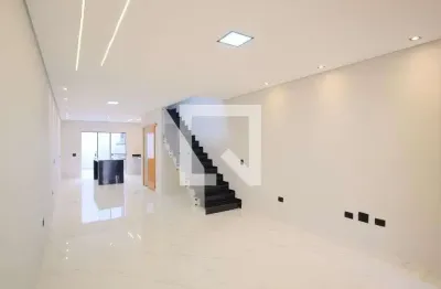 Casa com 3 quartos à venda na Rua Rogério Giorgi, --, Vila Carrão, São Paulo