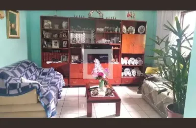 Casa com 6 quartos à venda na Rua Antônio Coelho da Silveira, --, Jardim Íris, São Paulo