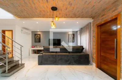 Casa com 3 quartos à venda na Rua Nhengaibas, --, Vila Santa Clara, São Paulo