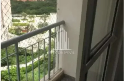 Apartamento à venda em São Paulo-SP: 3 quartos, 1 suíte, 1 banheiro, 2 vagas de garagem. Viva com conforto e comodidade!